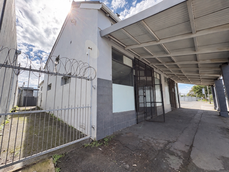 Commercial Property for Sale in Vincent Eastern Cape